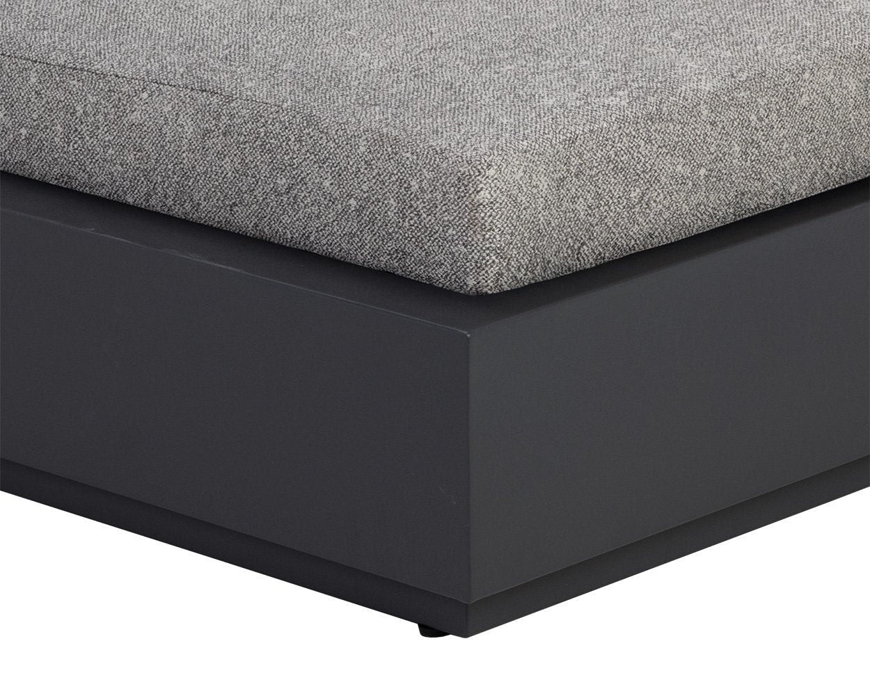 Sunpan Tavira Lounger Charcoal Lanikai Salt And Pepper
