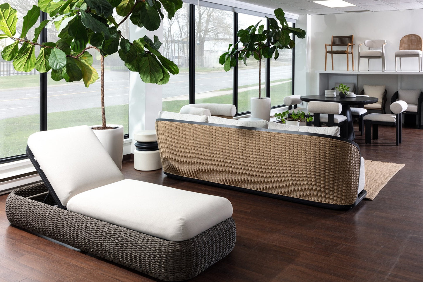 Sunpan Bora Sofa Louis Cream