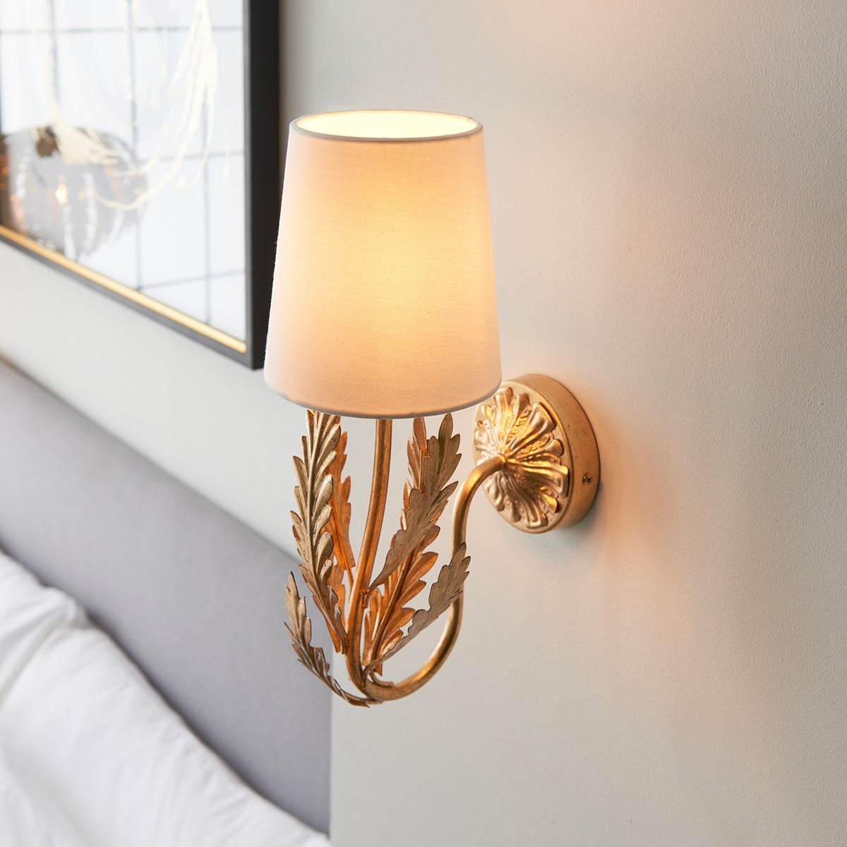 Delphine Leaf Wall Light - Gold