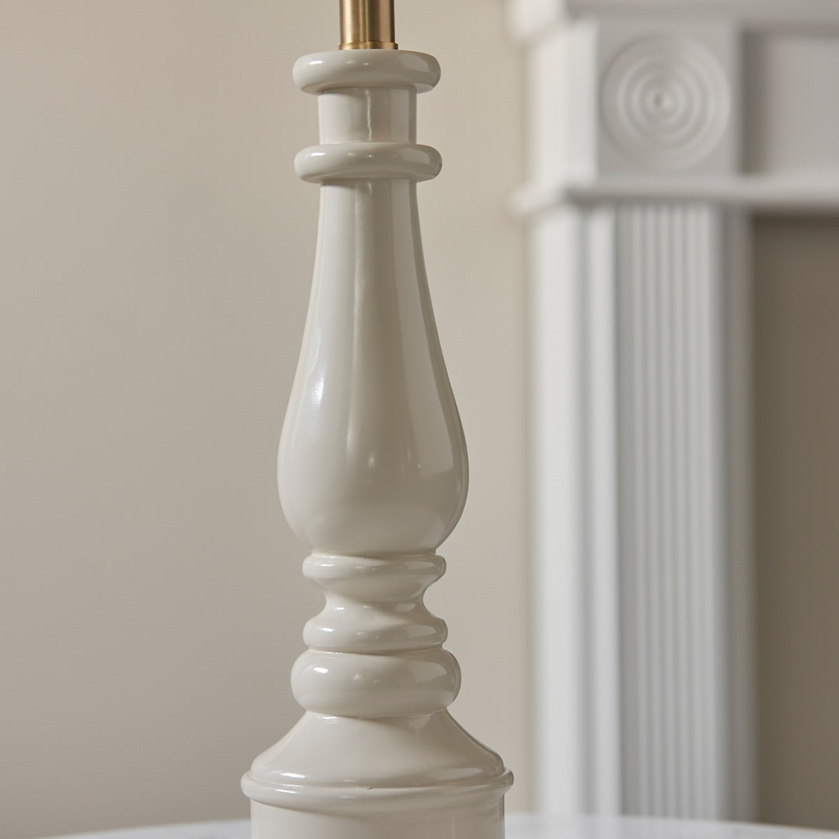 Laurel Table Lamp - Almond White