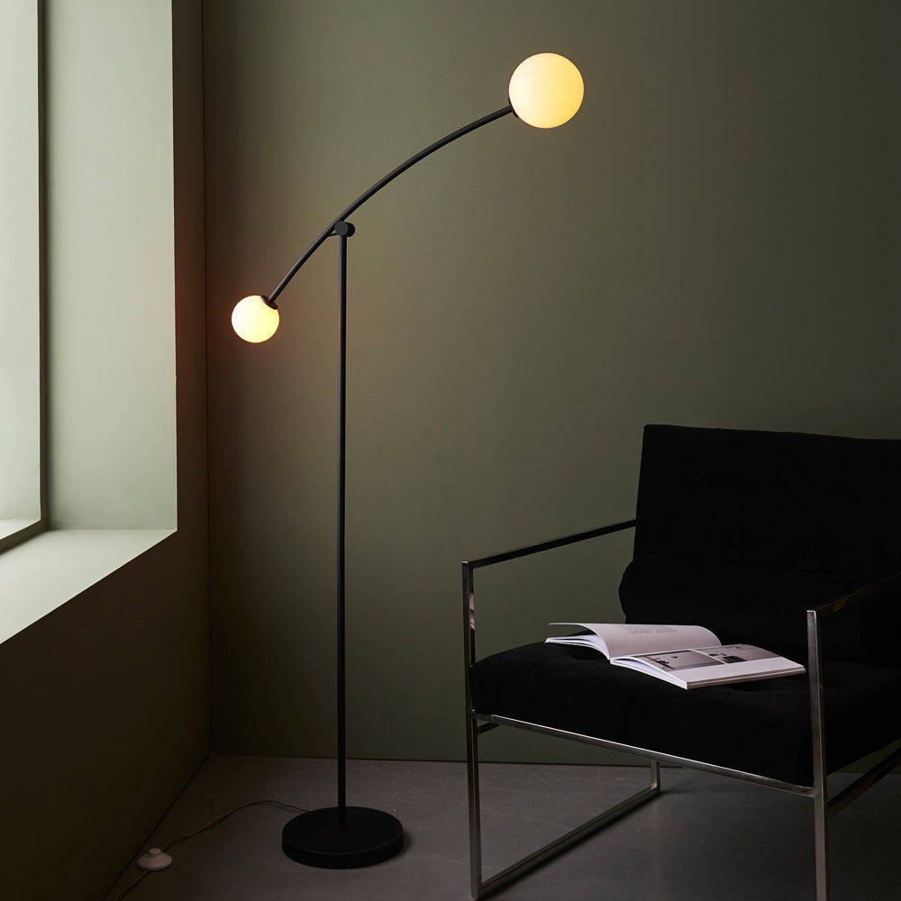 Maria Floor Lamp - Black