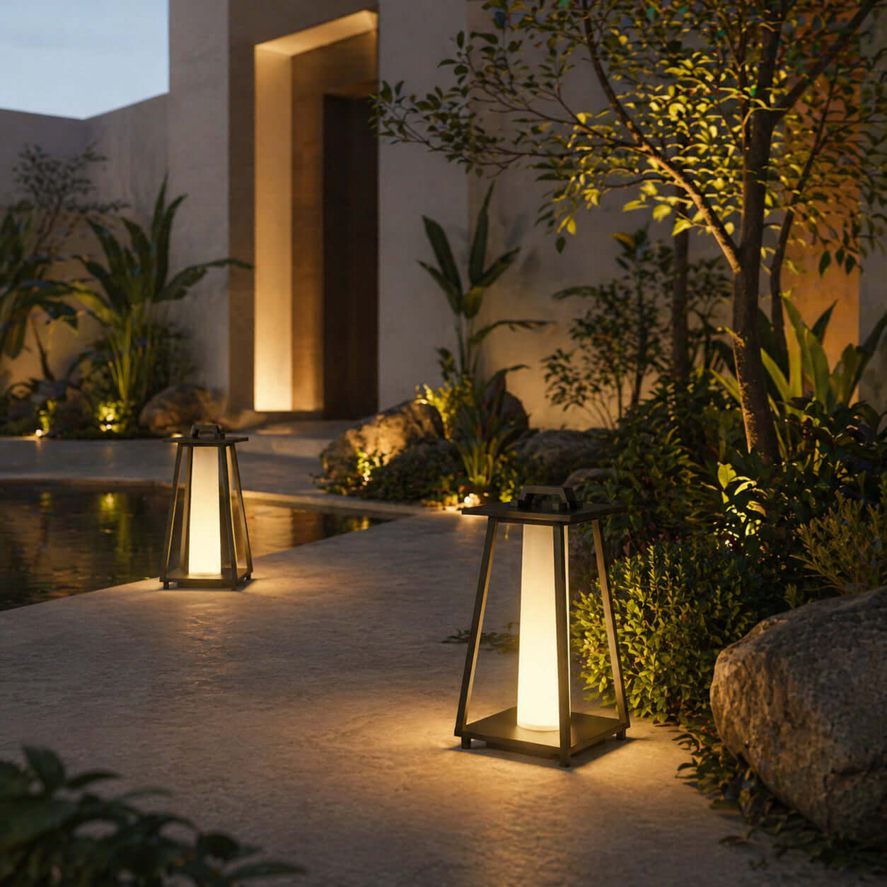 Calviro Outdoor Light