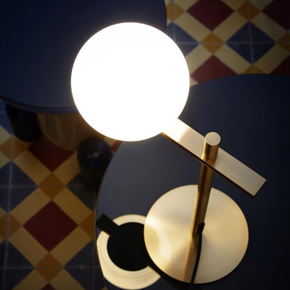 Circ 3725 Table Lamp