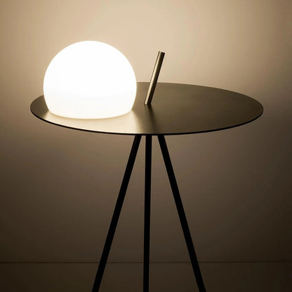 Circ 3725 Table Lamp