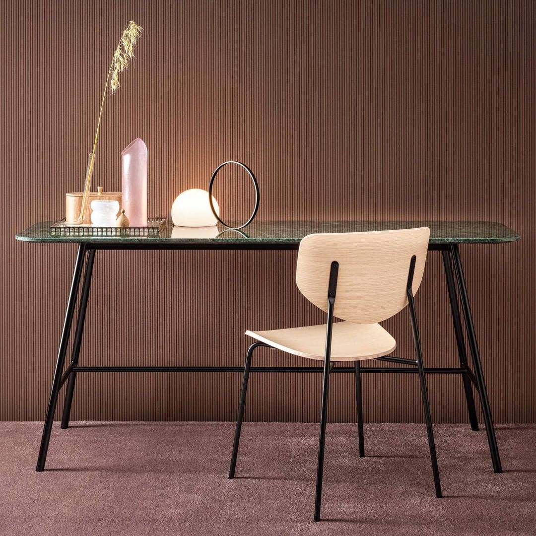 Circ 3726 Table Lamp Built-in Battery