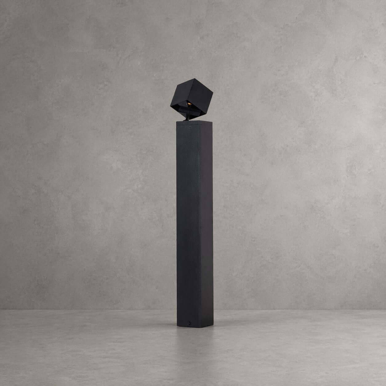 Denvira Outdoor Floor Lamp