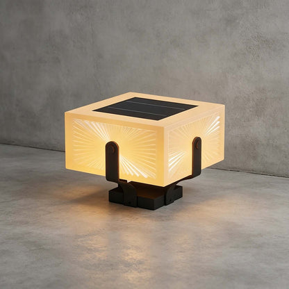 Elvora Outdoor Lamp