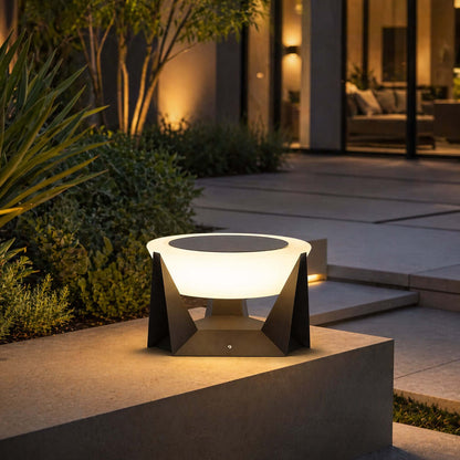 Elvuno Outdoor Lamp