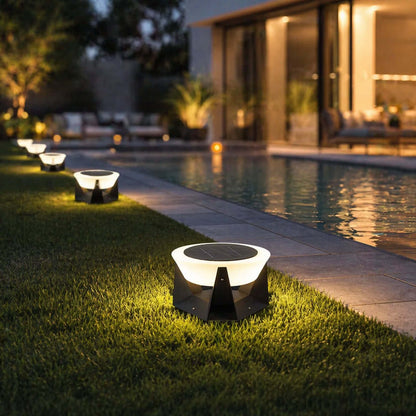 Elvuno Outdoor Lamp