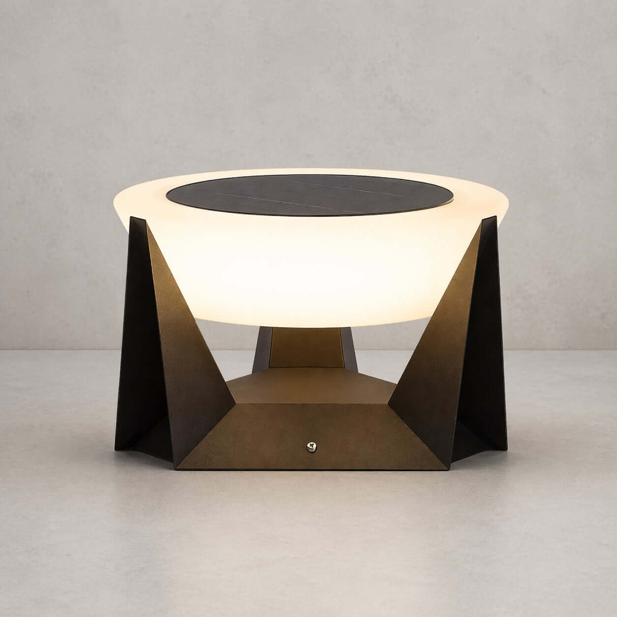 Elvuno Outdoor Lamp