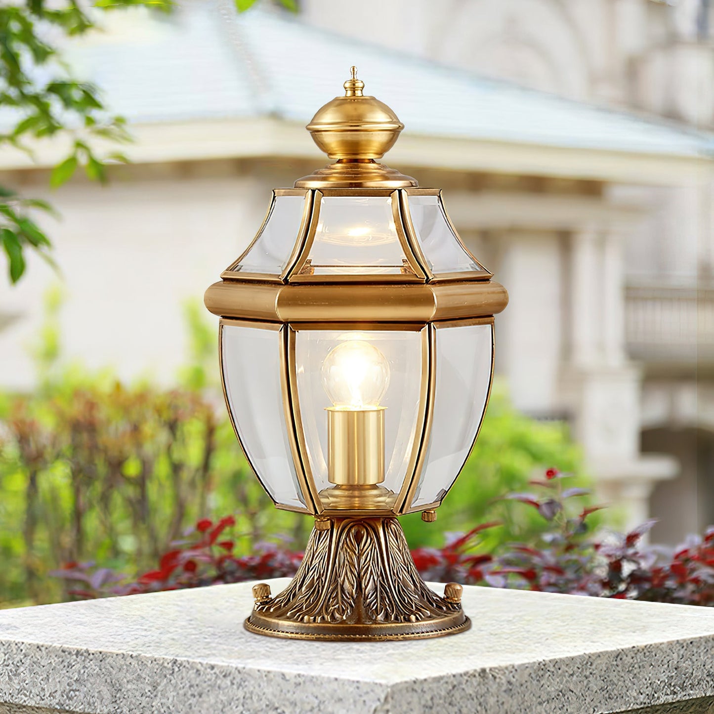 European Brass Garden Table lamp