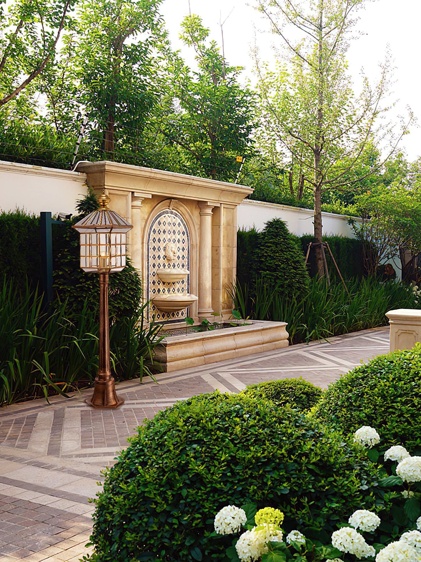 European Style Garden Retro Brass Column Lamp