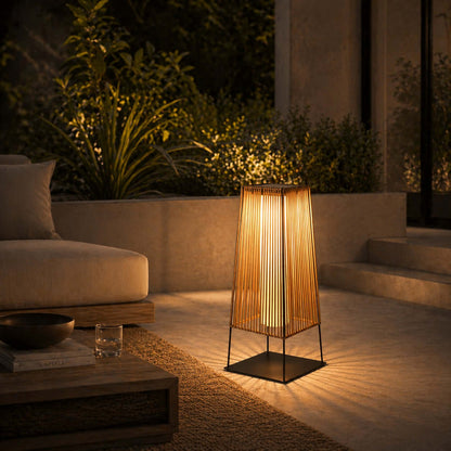 Fenlow Outdoor Light