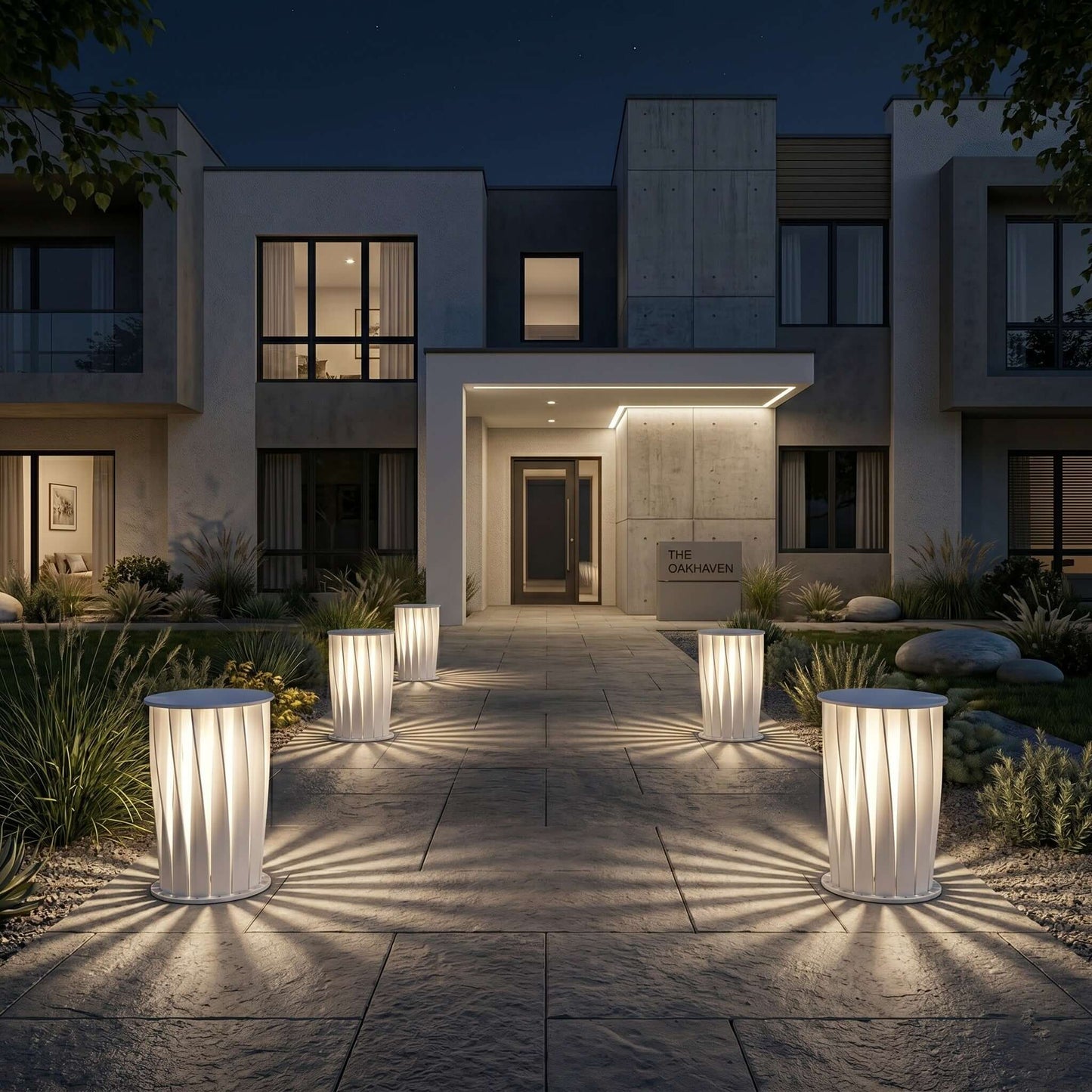 Iolane LED Garden Light