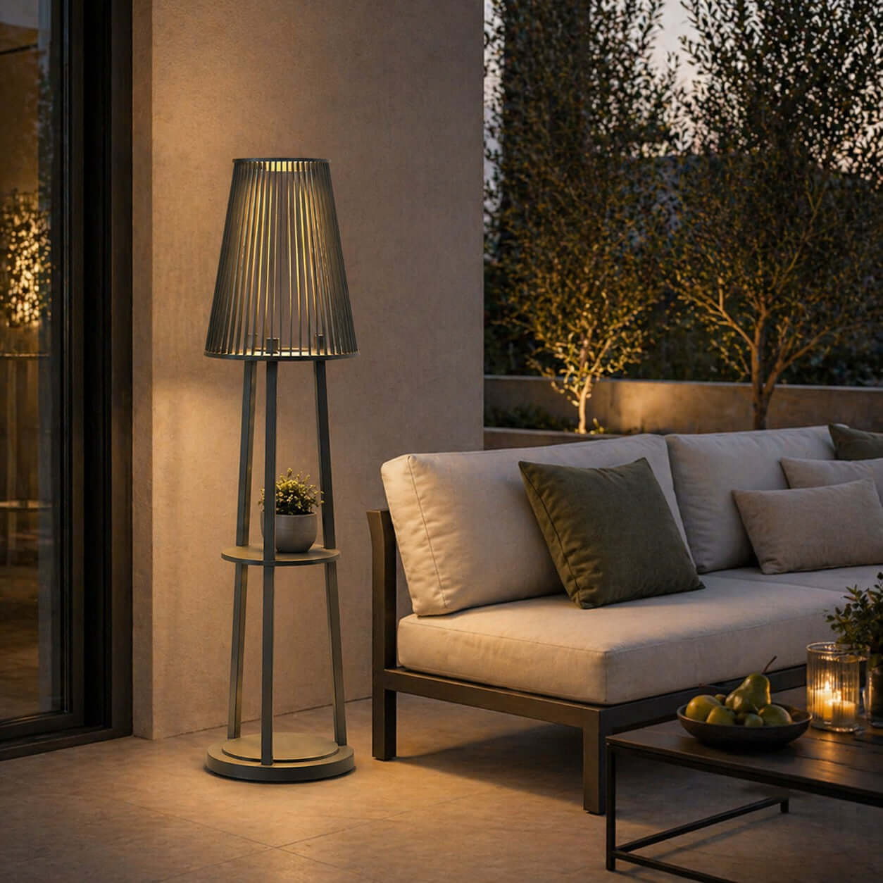Lurnia Floor Lamp