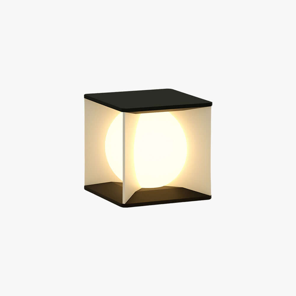 Naviro Outdoor Garden Lamp