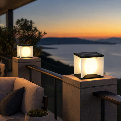 Naviro Outdoor Garden Lamp