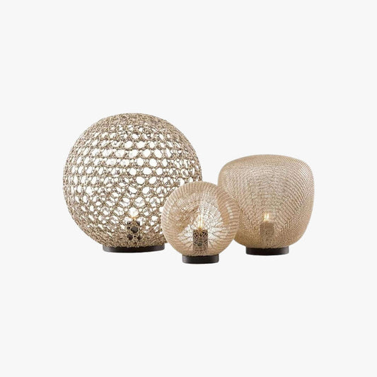 Neravi Outdoor Garden Lamp
