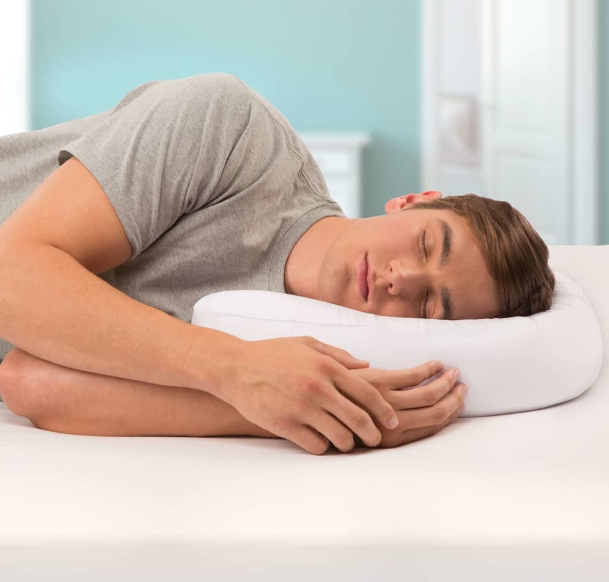 U Shape Pillow Side Sleeper Bed | Large