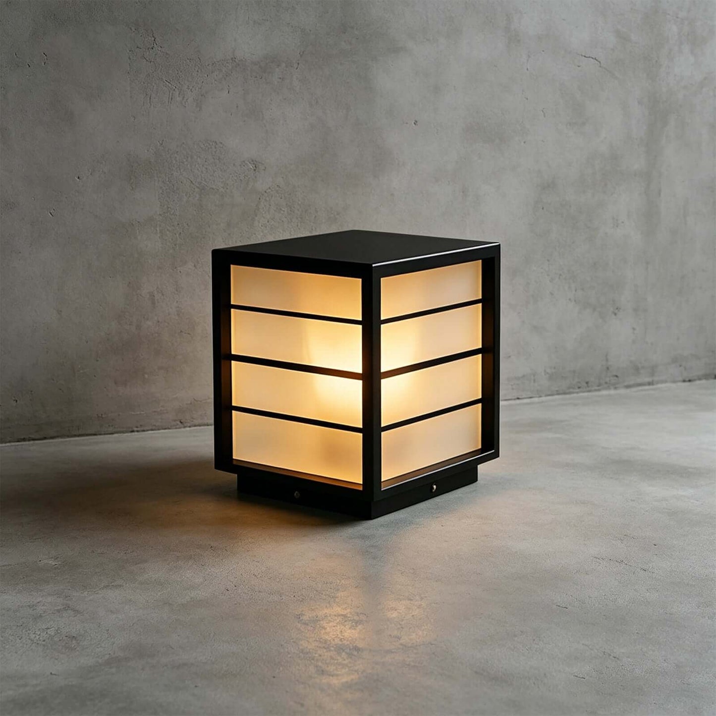 Varlune Garden Light