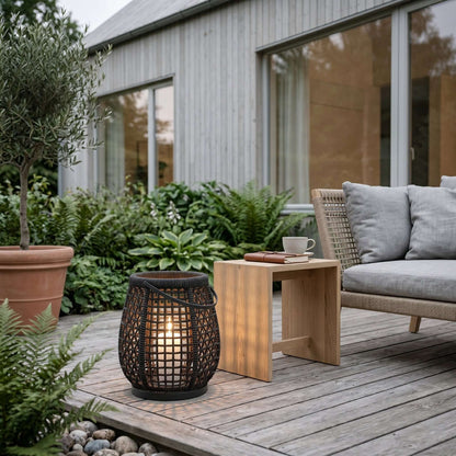 Vesra Outdoor Garden Lamp