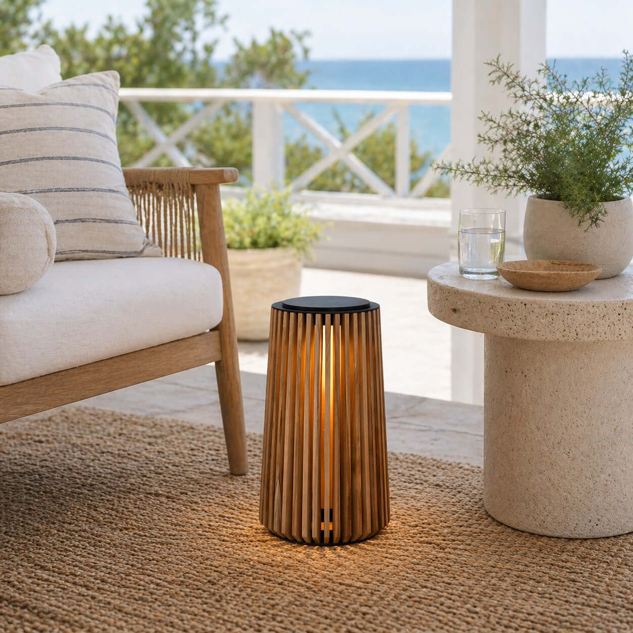 Voreni Outdoor Lamp
