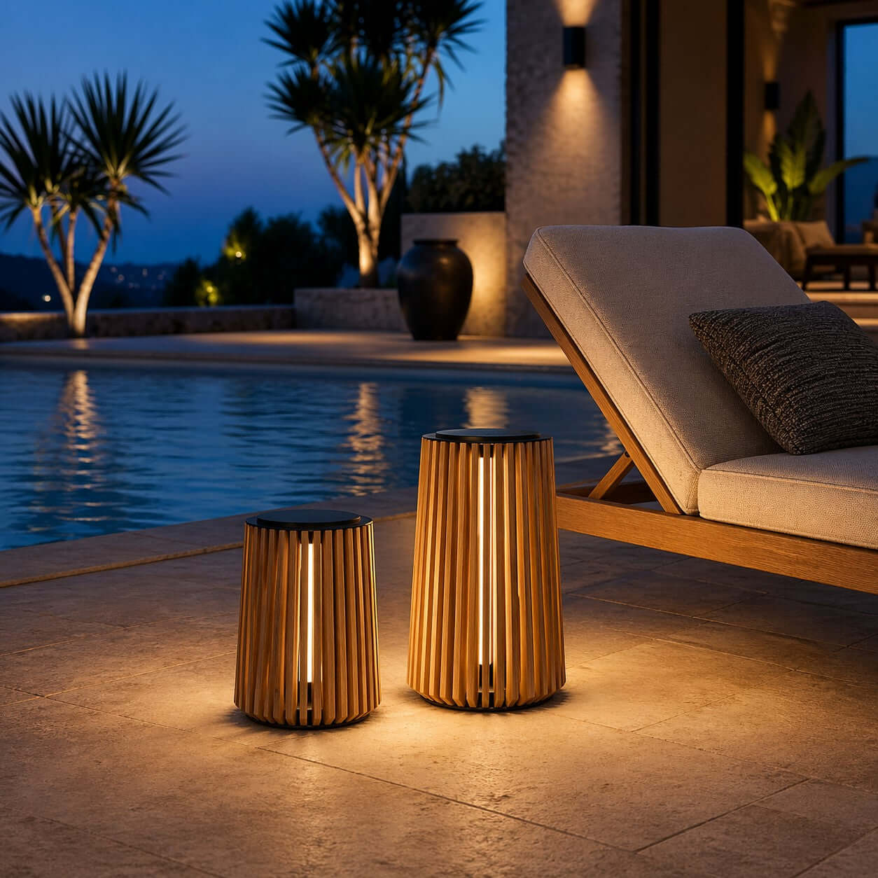 Voreni Outdoor Lamp