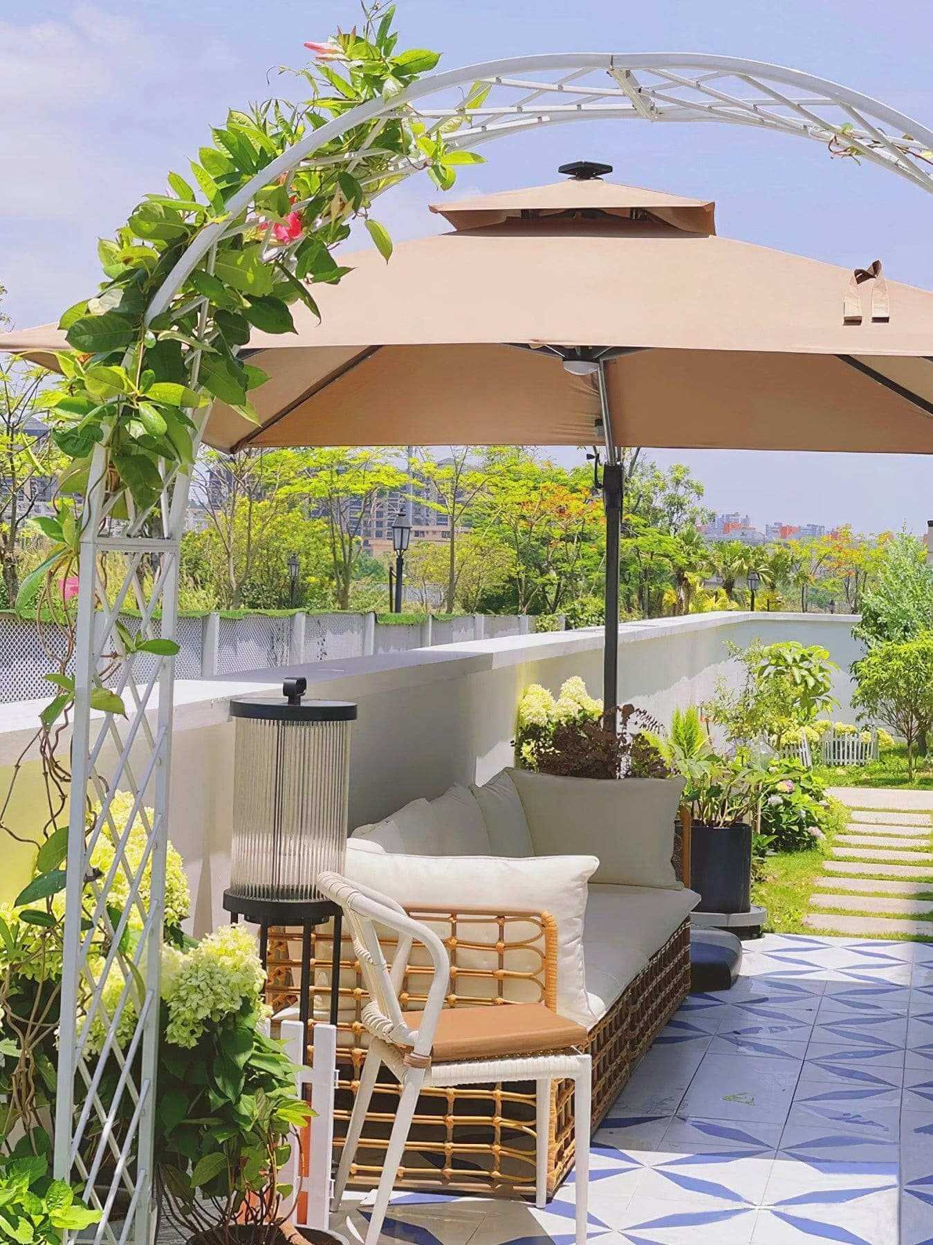 Beyoro Outdoor-Gartenleuchte