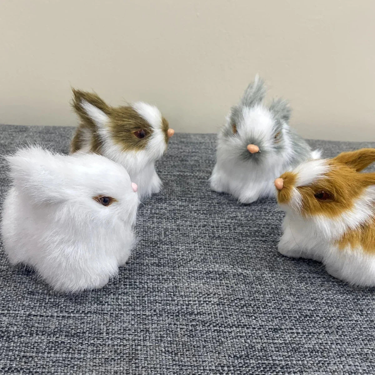 BUNNIVA – Easter Bunny Art Sculpture Set for Elegant Home Decor