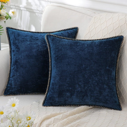 CHENILUX – Elegant Chenille Throw Pillow for Soft Decorative Comfort
