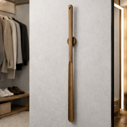 CLASSIHORN – Long Handle Wooden Shoehorn for Effortless Shoe Wearing