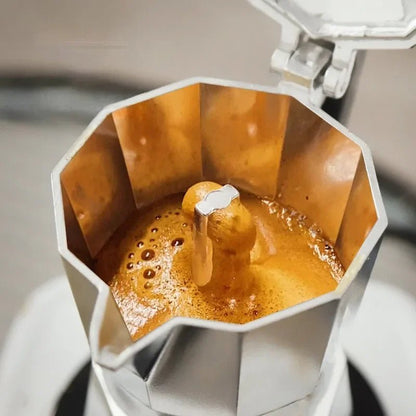 COFFEELORE – Traditional Italian Aluminum Espresso Maker for Full-Bodied Coffee