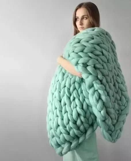 ComfaKnit – Handmade Minky Chunky Blanket for Ultimate Comfort