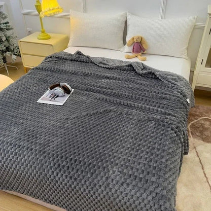 HOMELY – Soft Plaid Comfort for Everyday Living