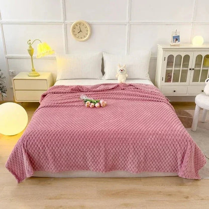 HOMELY – Soft Plaid Comfort for Everyday Living