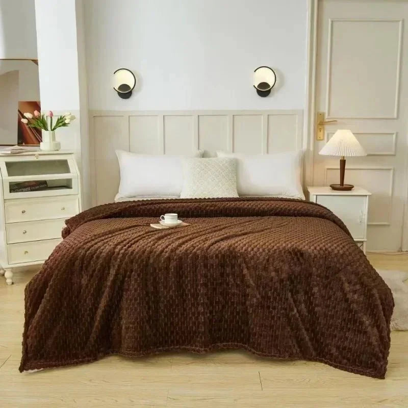 HOMELY – Soft Plaid Comfort for Everyday Living