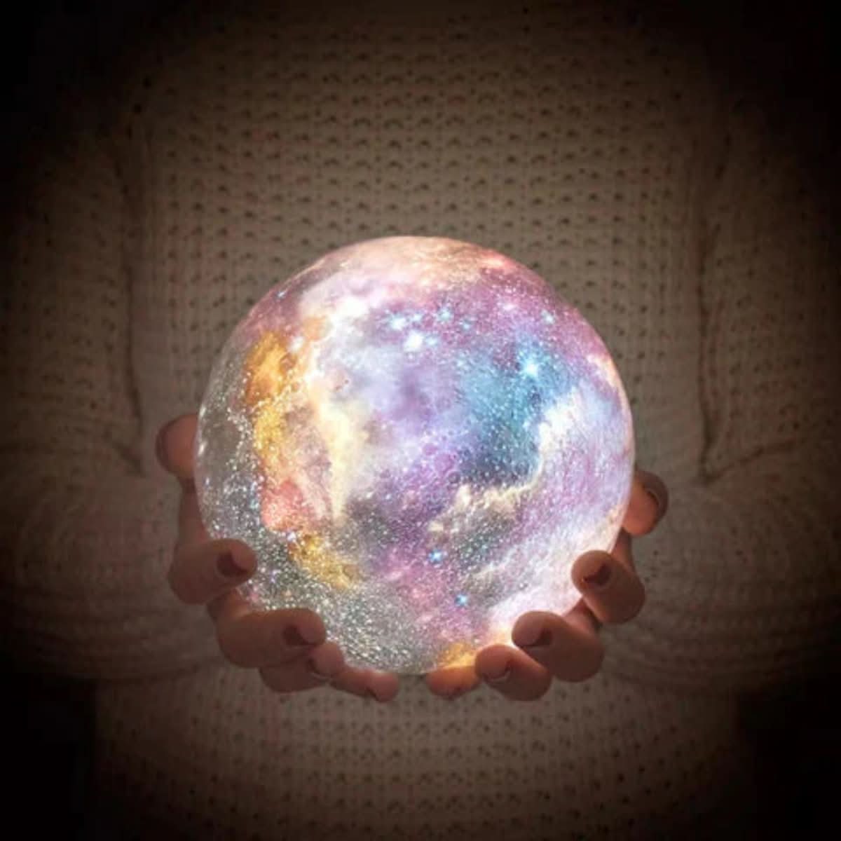 CosmoShine – Multicolor Moon Night Light with Remote Control