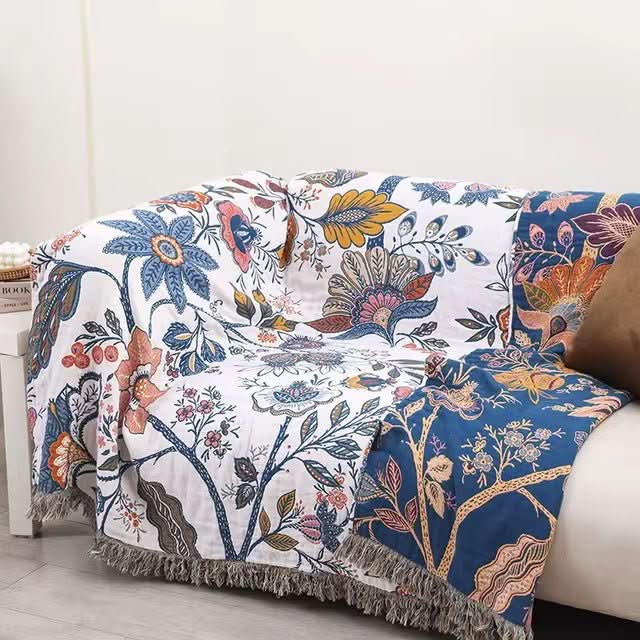 MEADOWNEST BLANKET – Rustic Cotton Blanket with Floral Pattern & Reversible Design