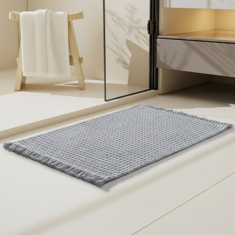 COZYDROP – Thick Microfiber Bath Rug with Anti-Slip Backing