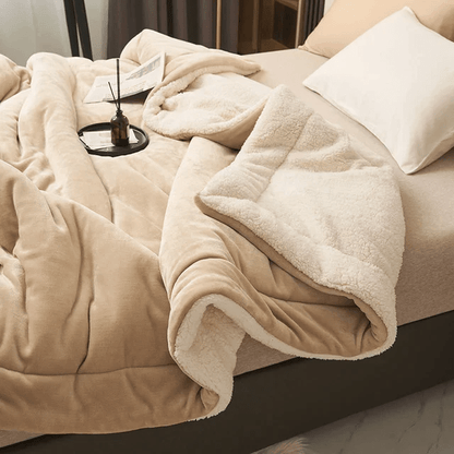 CozyLuxe – Luxurious Fleece Blanket for Ultimate Comfort