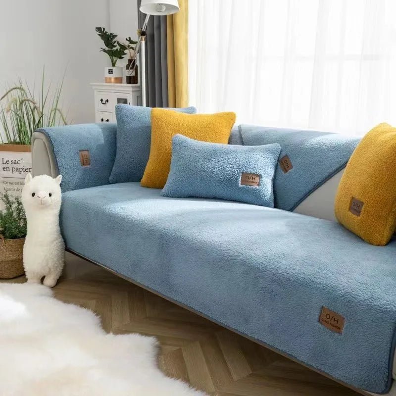 COZYSHEAR – plush lamb wool sofa cover for warmth & protection