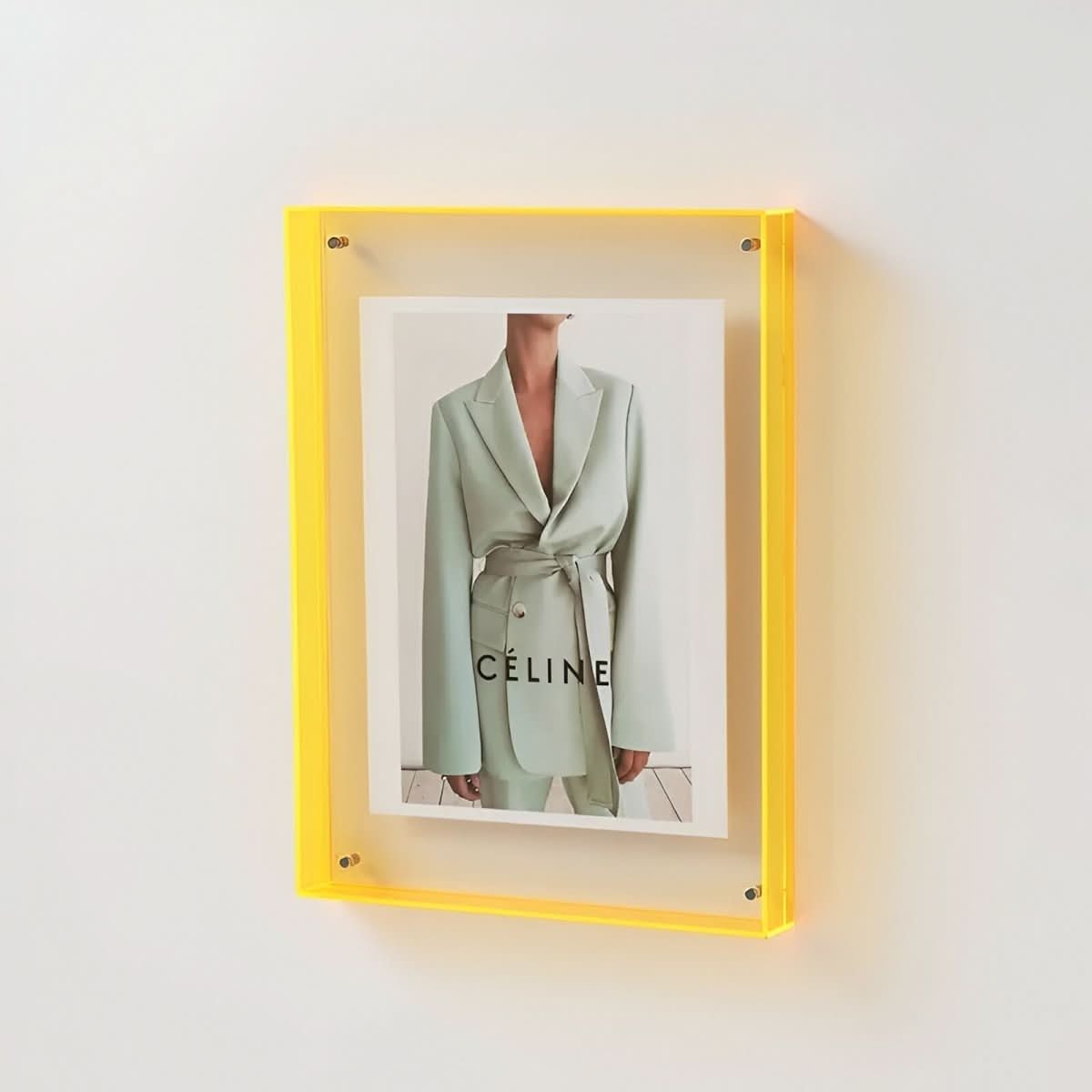 Crystaframe – Frameless Acrylic Photo Frame for a Floating, Modern Display