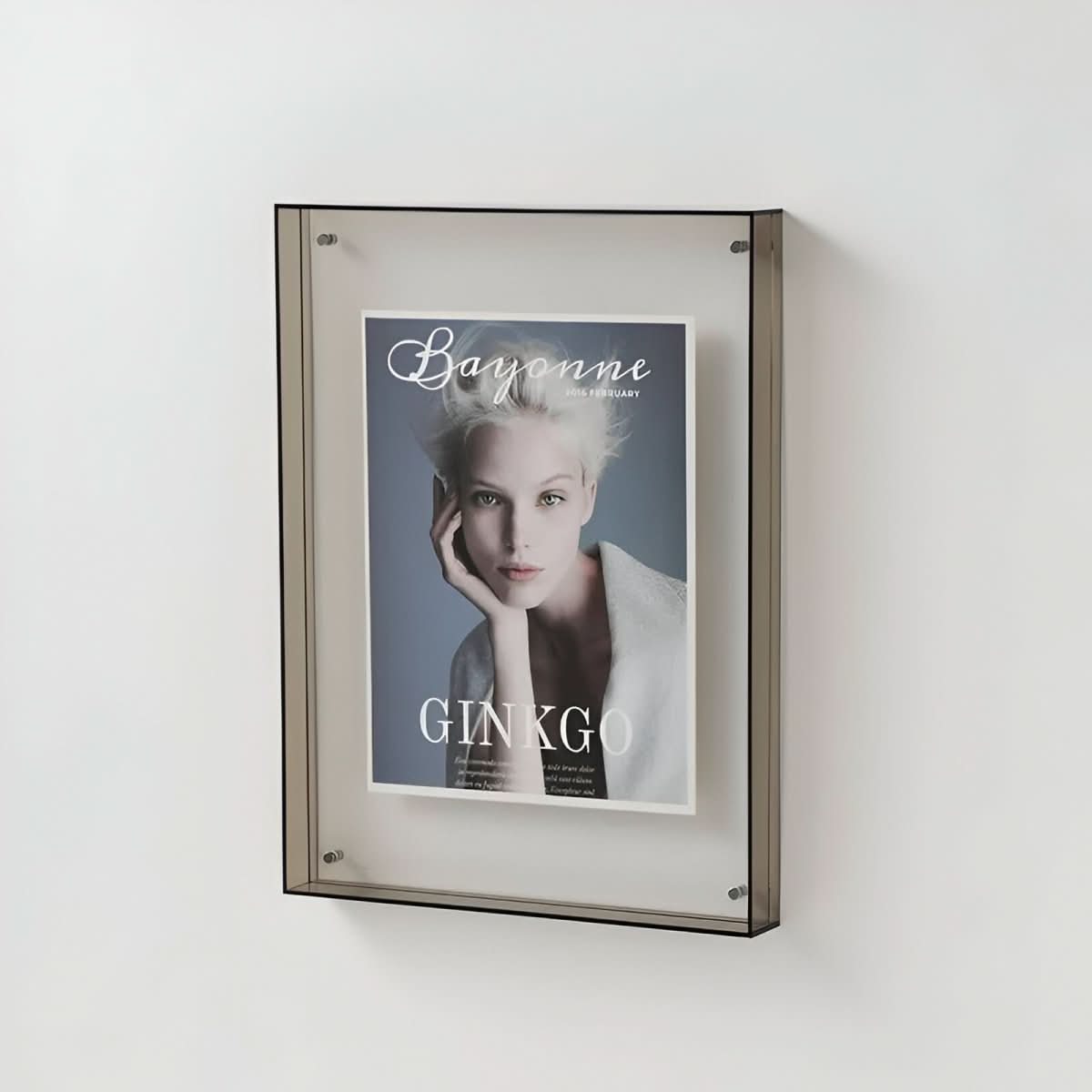 Crystaframe – Frameless Acrylic Photo Frame for a Floating, Modern Display
