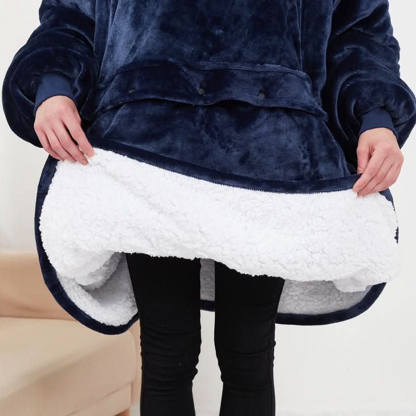 EMBERWEAR – USB-Powered Heated Blanket Hoodie for Cozy Warmth