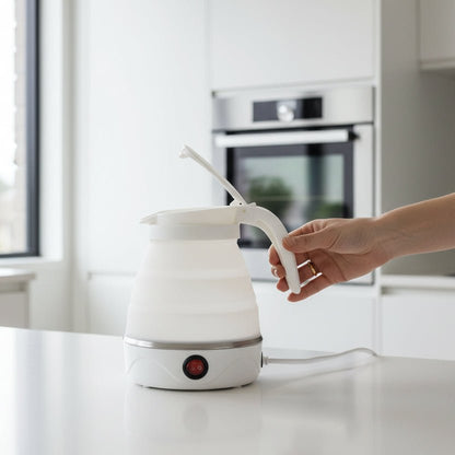 FOLDHEAT – Compact 0.6L Portable Electric Kettle with Folding Design