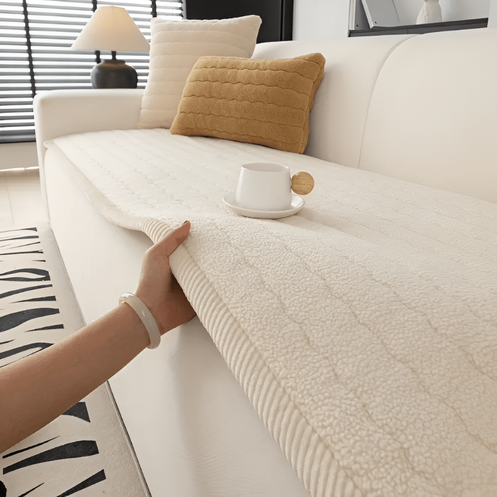 FURNICOZY – Soft Non-Slip Sofa Cover for Pet-Friendly Daily Comfort