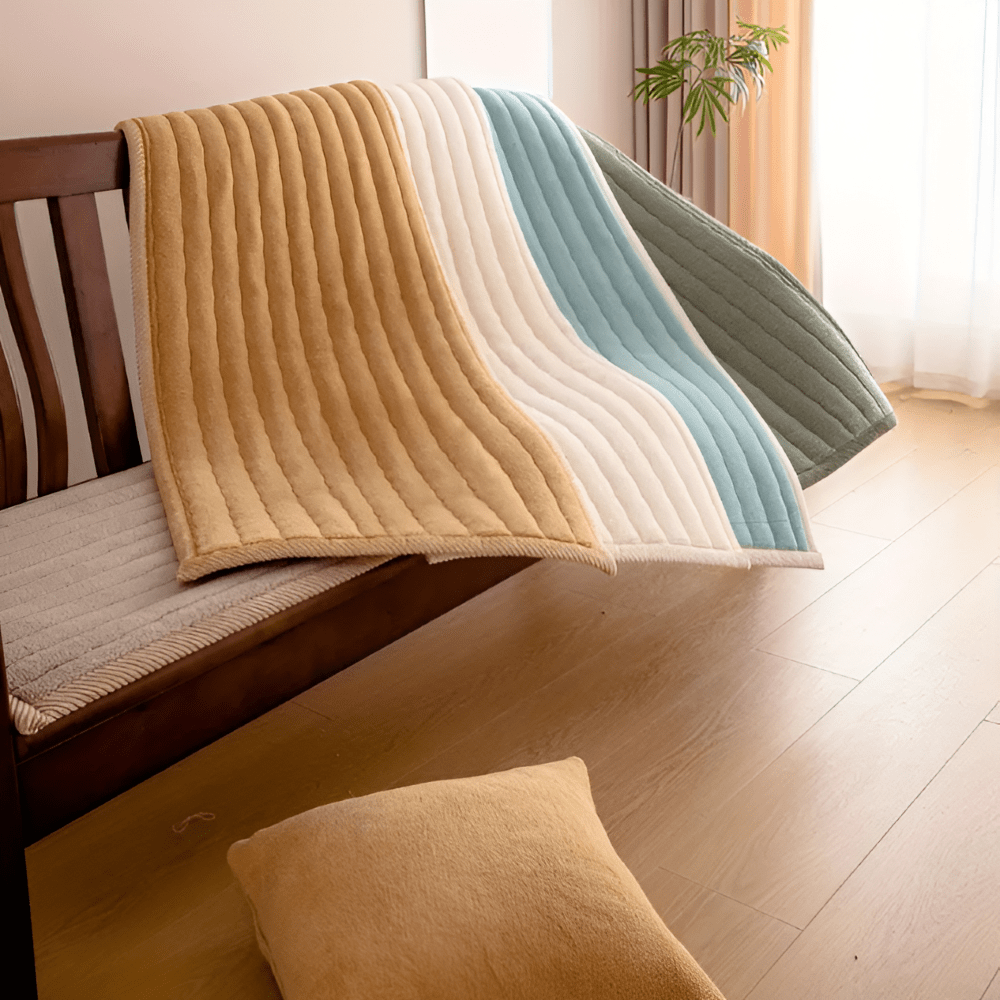 FURNICOZY – Soft Non-Slip Sofa Cover for Pet-Friendly Daily Comfort