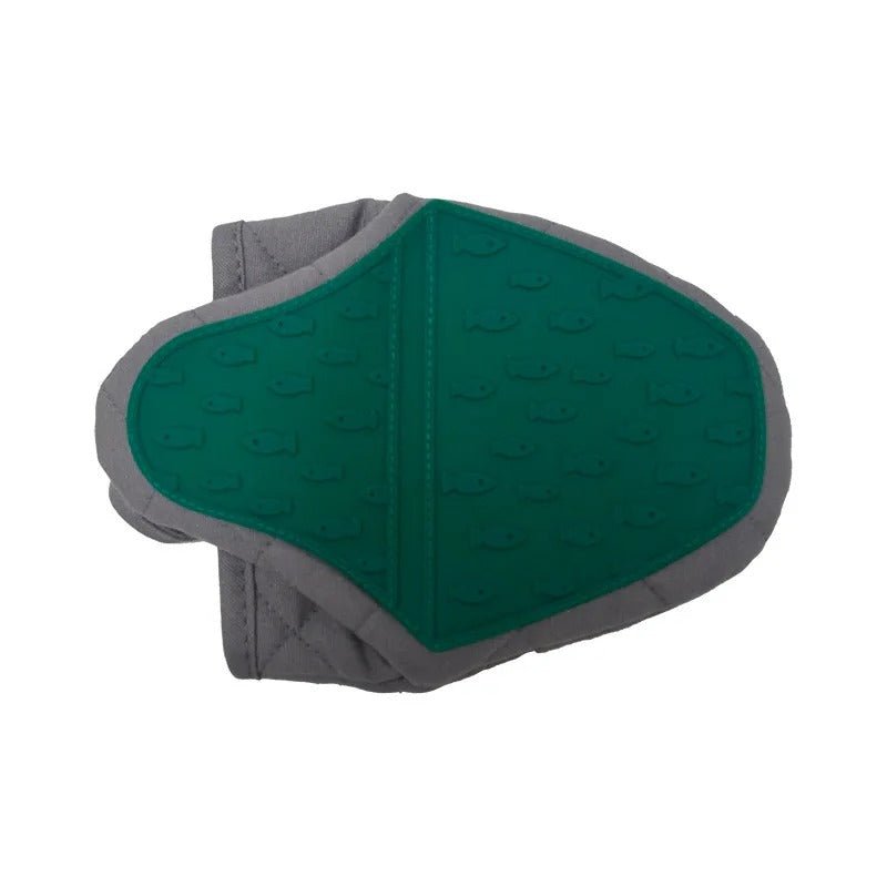 GRIPFIN – Heat-Resistant Fish-Shaped Silicone Oven Mitt with Non-Slip Grip