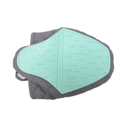 GRIPFIN – Heat-Resistant Fish-Shaped Silicone Oven Mitt with Non-Slip Grip