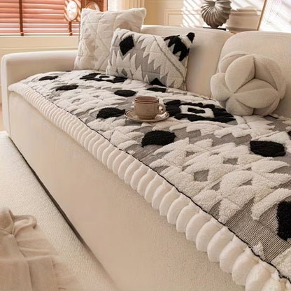 HOMÉVA – Plush Winter Quilted Sofa Slipcover with Anti-Slip Grip